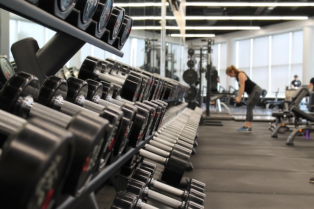 Transform Your Fitness Studio with Cost-Effective Window Blinds